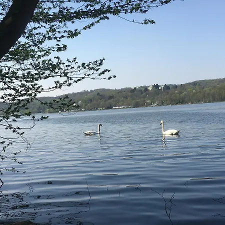 Apartment Frankes Mit Garten Und Pool, 6 Einzelbetten, Parkplatz Essen