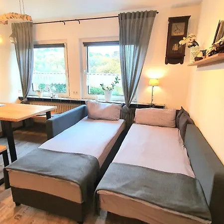 Frankes Mit Garten, 6 Einzelbetten, Parkplatz