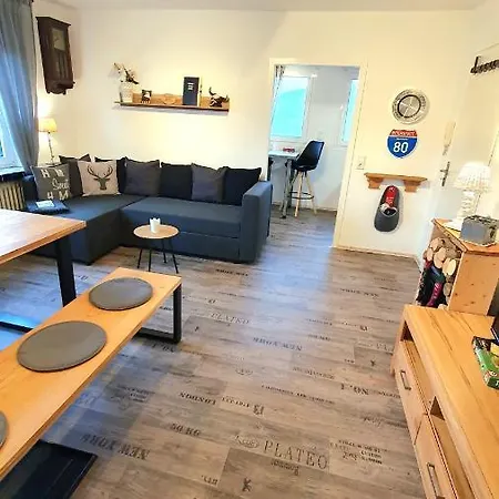 Frankes Mit Garten, 6 Einzelbetten, Parkplatz *