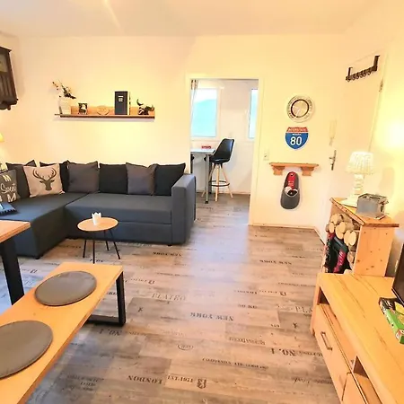 Frankes Mit Garten, 6 Einzelbetten, Parkplatz *