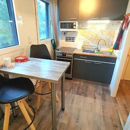 Frankes Mit Garten Und Pool, 6 Einzelbetten, Parkplatz אסן