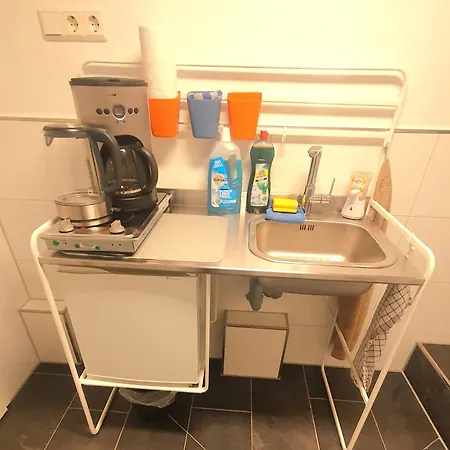 Frankes Mit Garten, 6 Einzelbetten, Parkplatz アパート エッセン