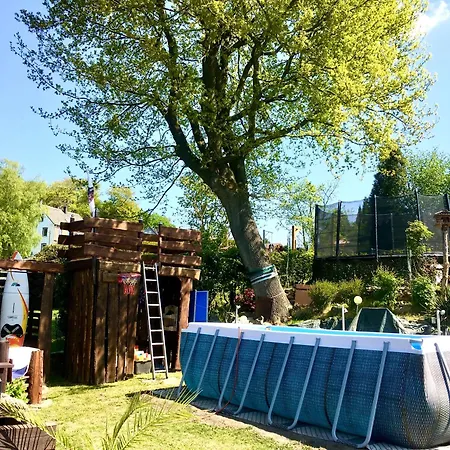 Frankes Mit Garten Und Pool, 6 Einzelbetten, Parkplatz *