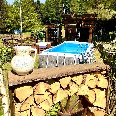 Frankes Mit Garten Und Pool, 6 Einzelbetten, Parkplatz Appartement
