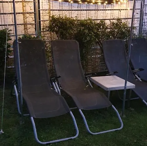 דירה Frankes Mit Garten Und Pool, 6 Einzelbetten, Parkplatz *