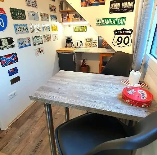 Frankes Mit Garten Und Pool, 6 Einzelbetten, Parkplatz إسن