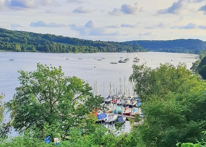 Frankes Mit Garten Und Pool, 6 Einzelbetten, Parkplatz דירה *