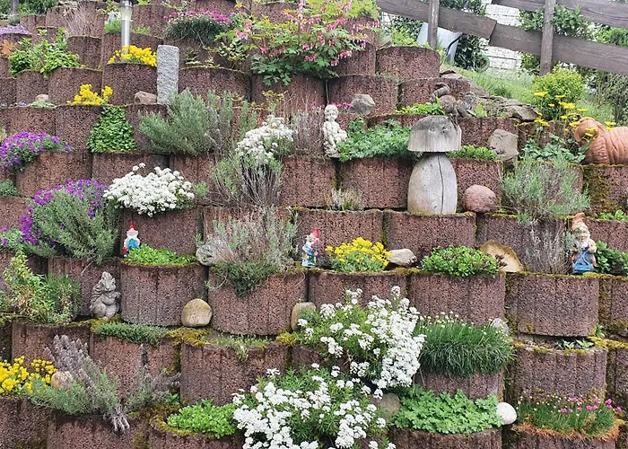 Frankes Mit Garten Und Pool, 6 Einzelbetten, Parkplatz