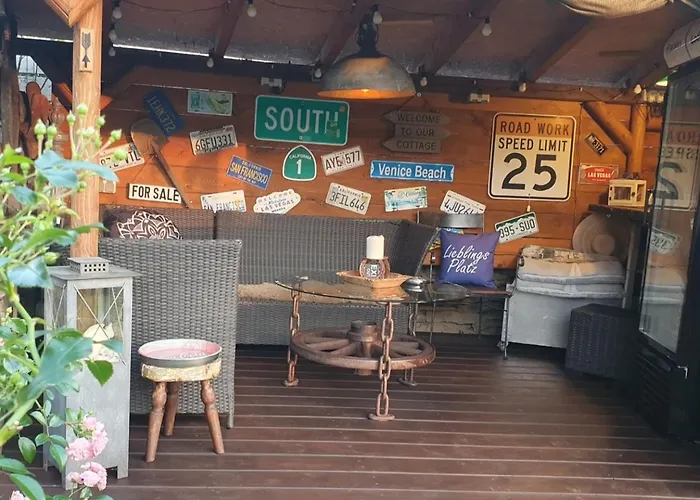 Frankes Mit Garten Und Pool, 6 Einzelbetten, Parkplatz דירה